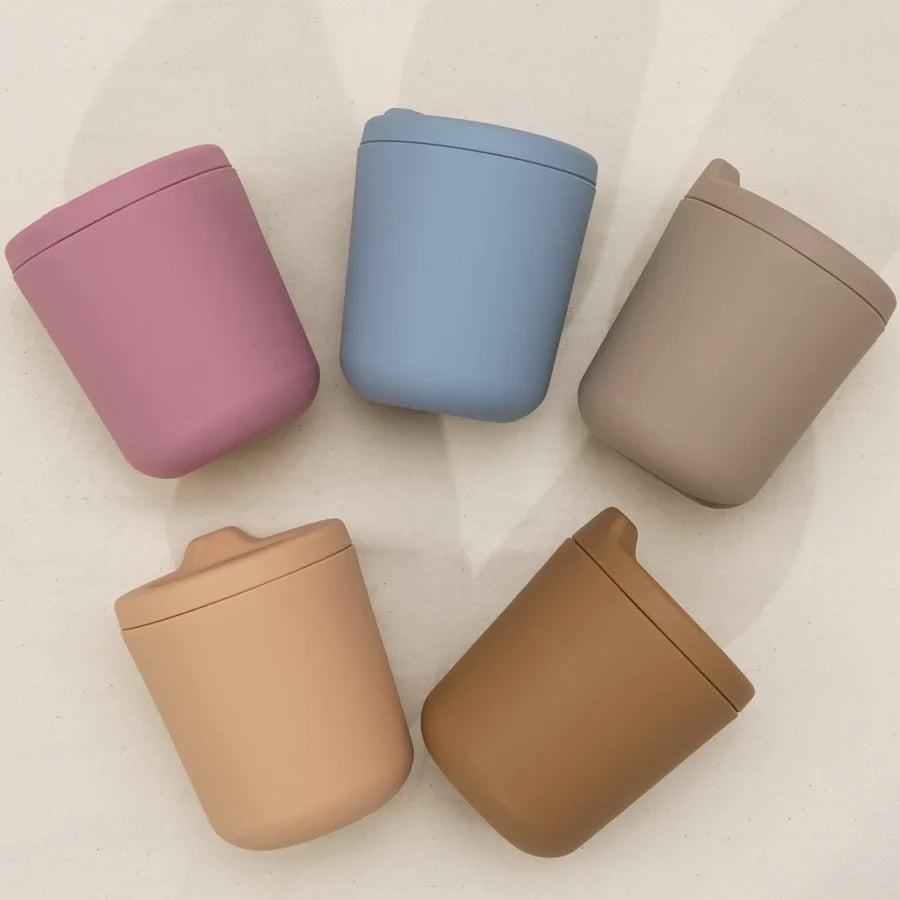 Newest Silicone Baby Drinking Cup, Infant Feeding Leak-Proof Cup, Portable Children’s Water Bottle, Newborn Accessories (250ml/8.45oz)